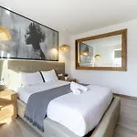 A L'aube De Bali