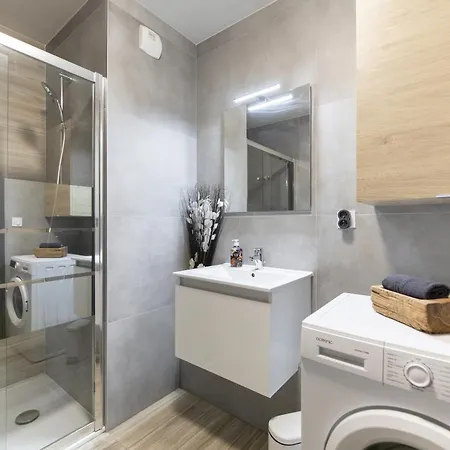 A L'aube De Bali * Amnéville